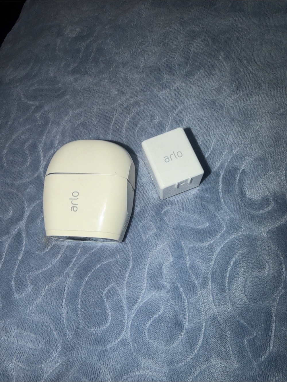 Arlo Pro 2 Add-on Camera VMC4030P read description